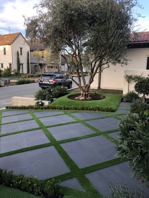 Artificial Grass with Pavers Artificial Grass with Pavers